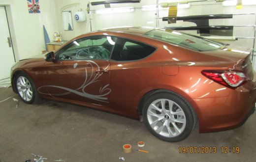 Капот, крыша, борт (Hyundai Genesis Coupe)