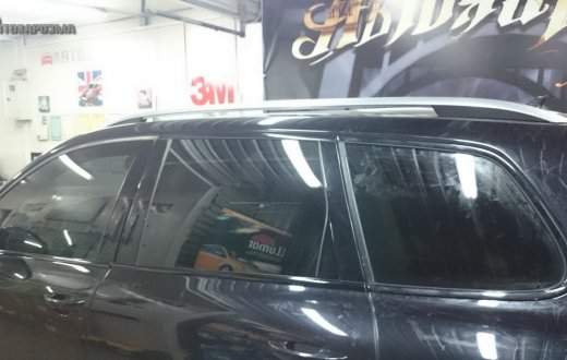 VOLKSWAGEN TOUAREG - \