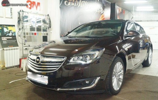 OPEL INSIGNIA