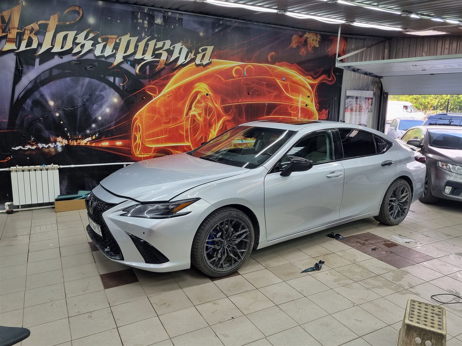 Lexus ES до смены цвета — белый заводской кузов